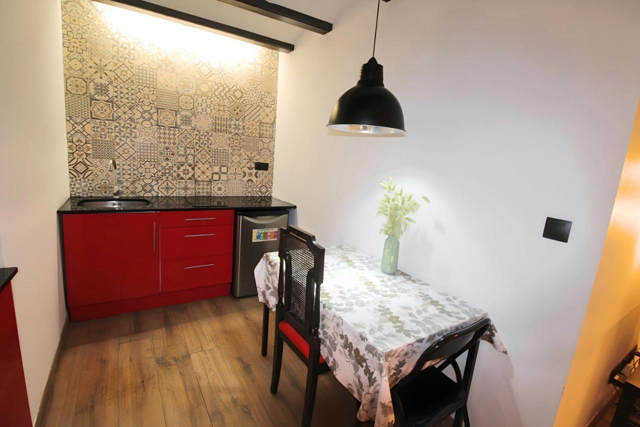 Increible Apartamento Con Terraza Al Lado De Torres De Quart Valensiya Dış mekan fotoğraf