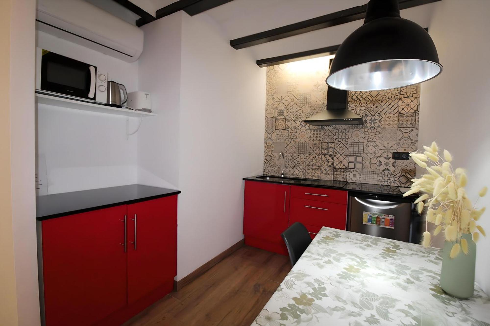 Increible Apartamento Con Terraza Al Lado De Torres De Quart Valensiya Dış mekan fotoğraf