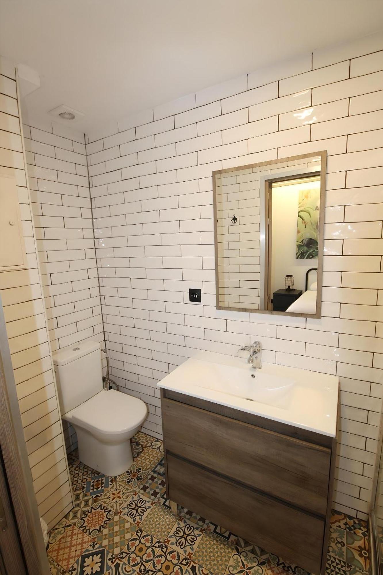 Increible Apartamento Con Terraza Al Lado De Torres De Quart Valensiya Dış mekan fotoğraf